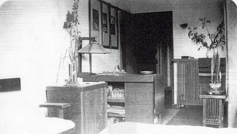Photograph of room at Taliesin (The Museum of Modern Art | Avery Architectural & Fine Arts Library, Columbia University, New York).