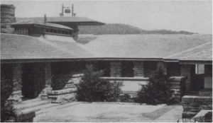 Looking east at Taliesin II forecourt. Photograph by Clarence Fuermann.