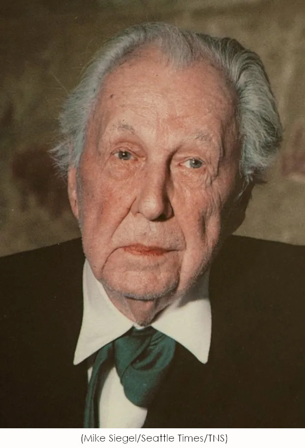 Color photograph of Frank Lloyd Wright. Mike Siegal. Seattle Times. TNS.